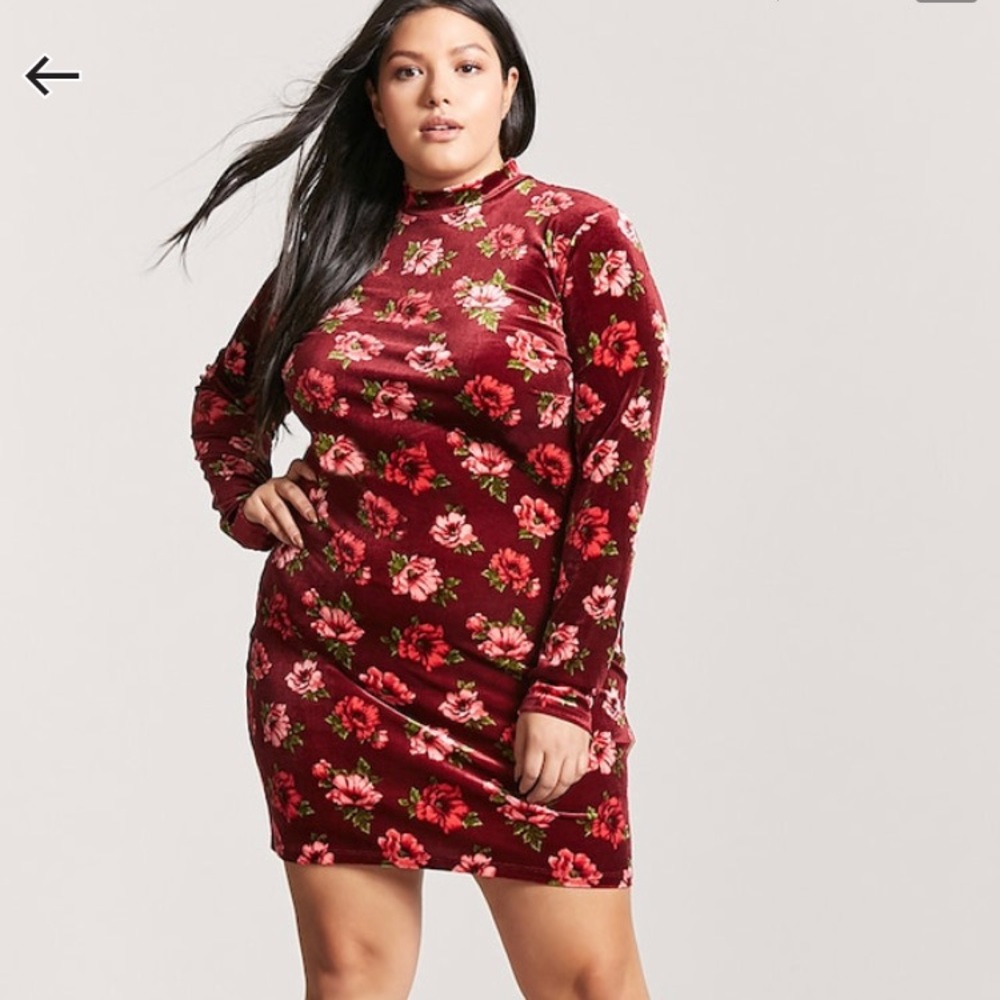 Plus Size Floral Velvet Bodycon Dress